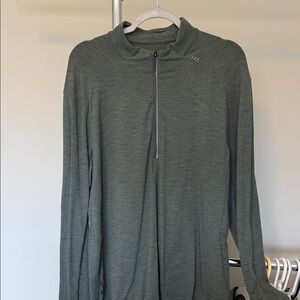 Lululemon surge warm 1/2 zip XXl